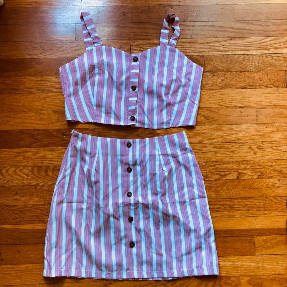 Two piece set